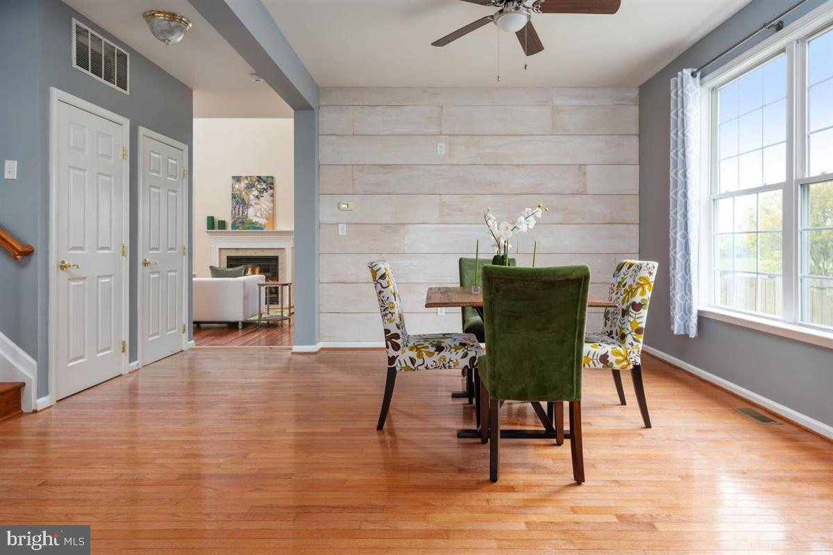 NORTH BROOK - Residential