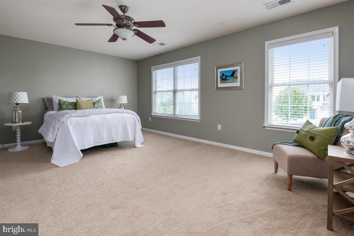 NORTH BROOK - Residential