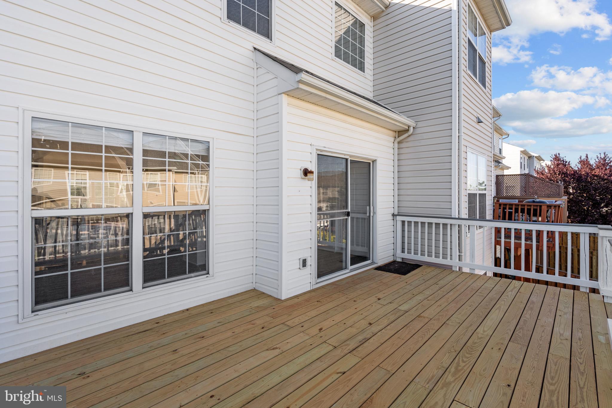 SPRING LAKES - Residential