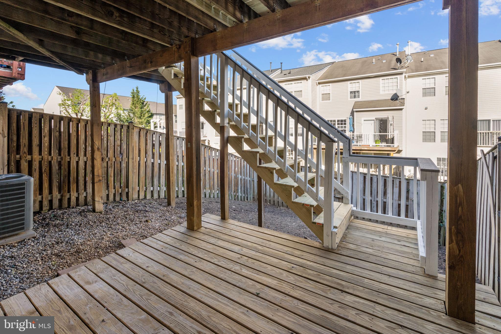 SPRING LAKES - Residential