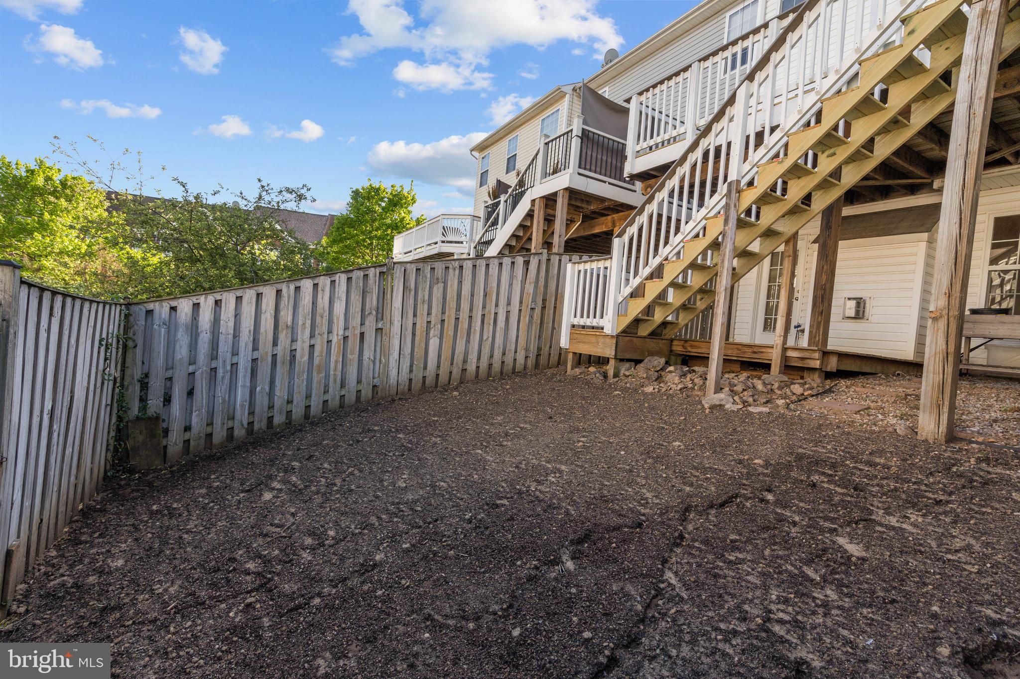 SPRING LAKES - Residential