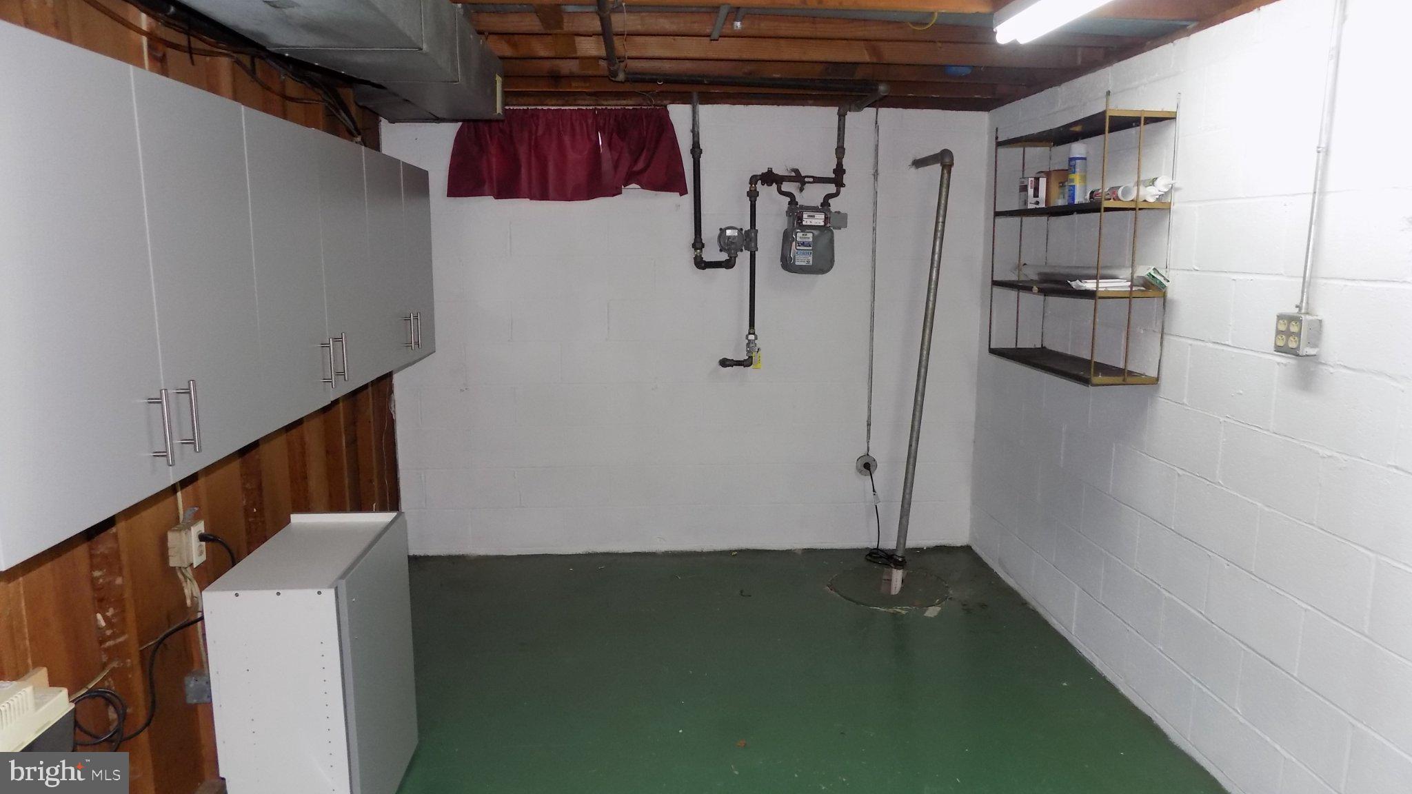 MAYFIELD - Residential