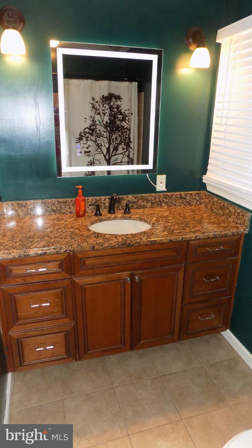 MAYFIELD - Residential