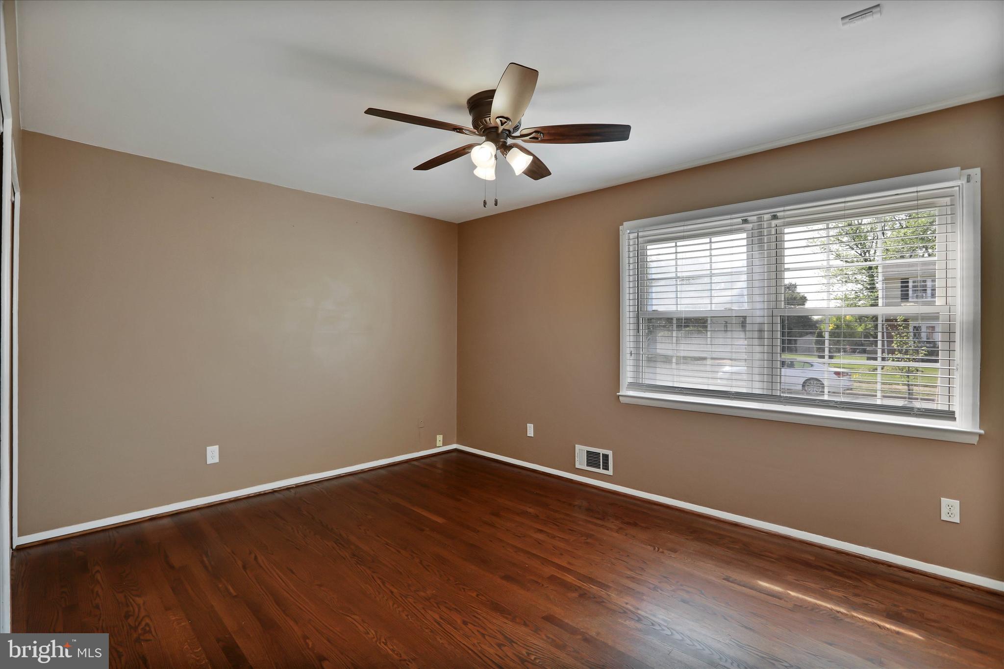 MAYFIELD - Residential