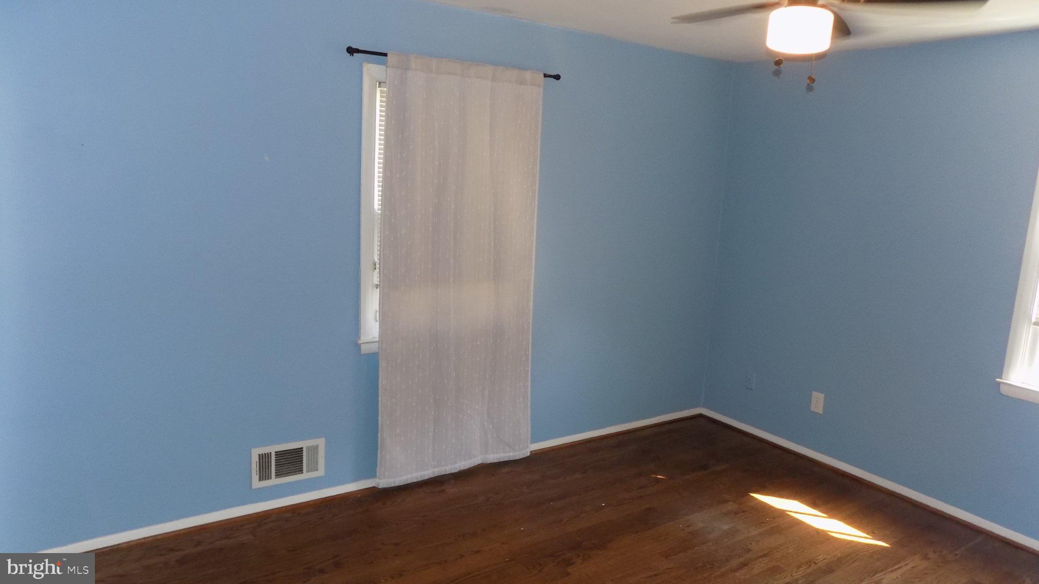 MAYFIELD - Residential