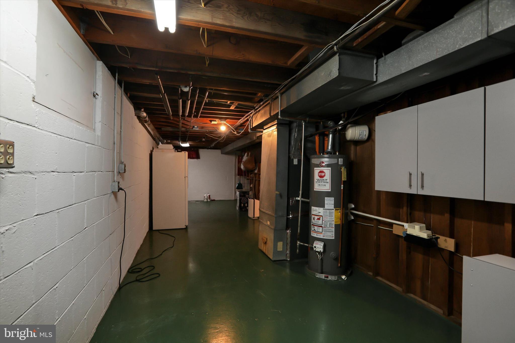 MAYFIELD - Residential