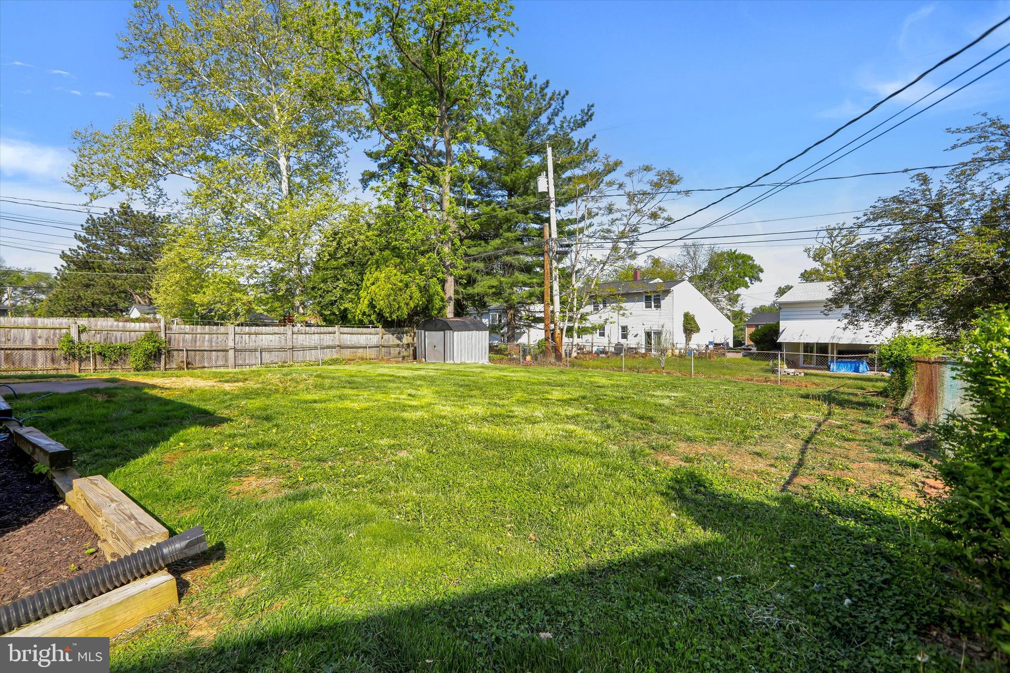 MAYFIELD - Residential