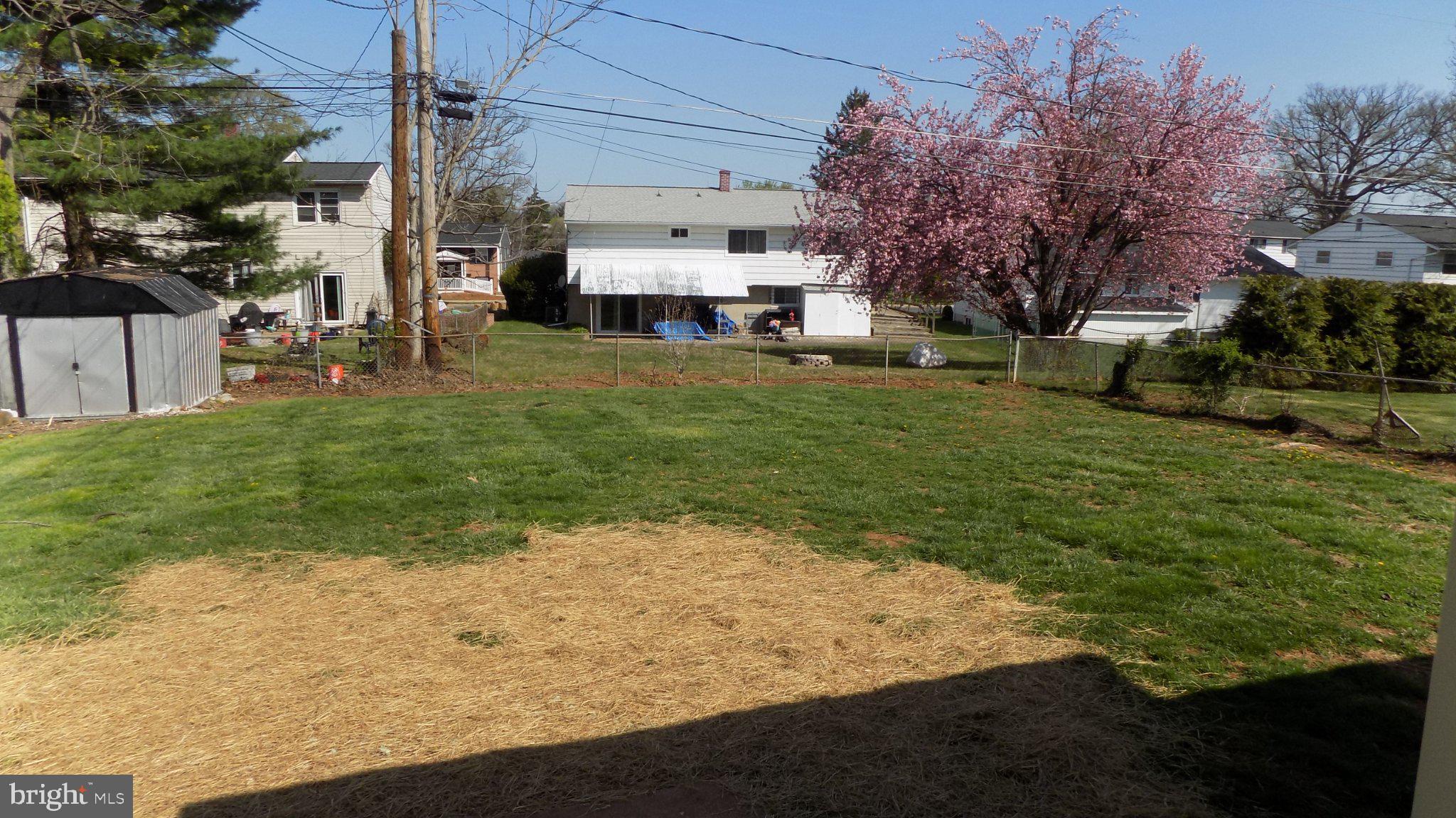 MAYFIELD - Residential