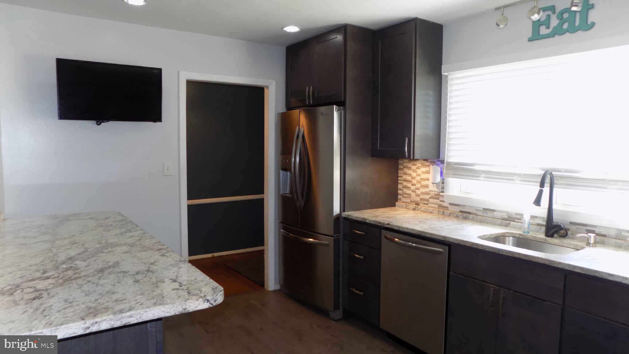 MAYFIELD - Residential