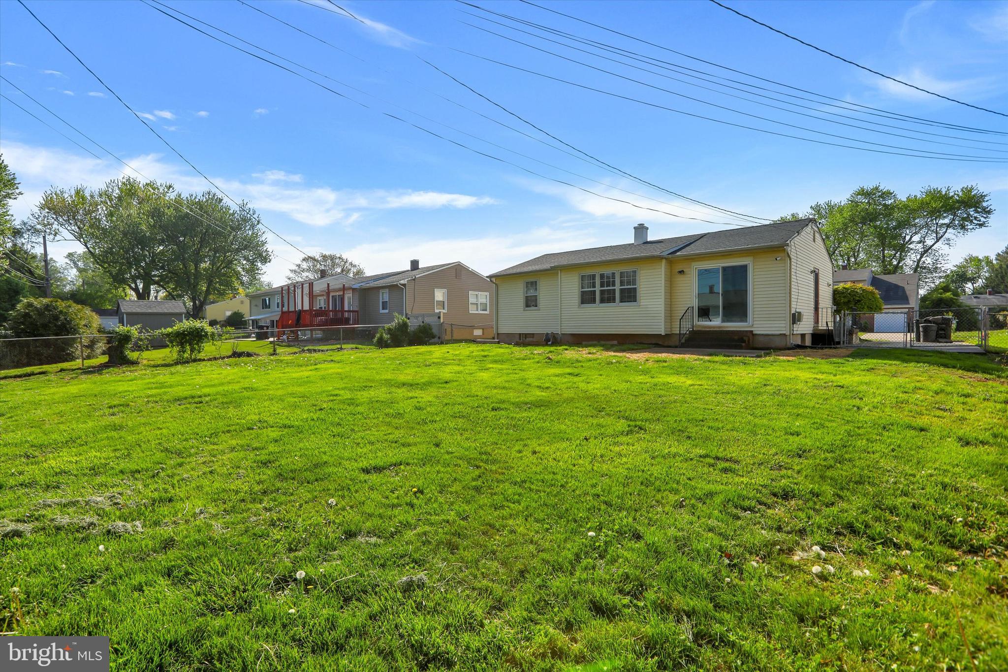 MAYFIELD - Residential