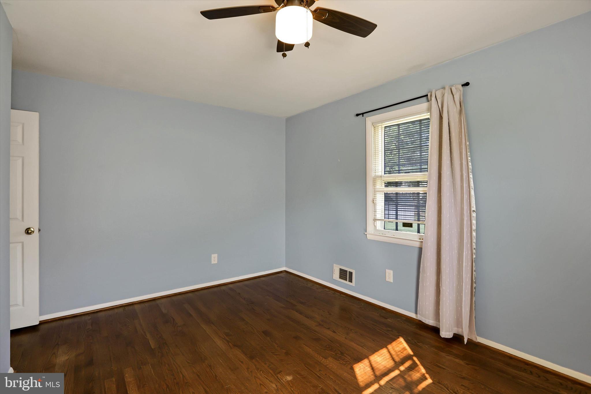 MAYFIELD - Residential