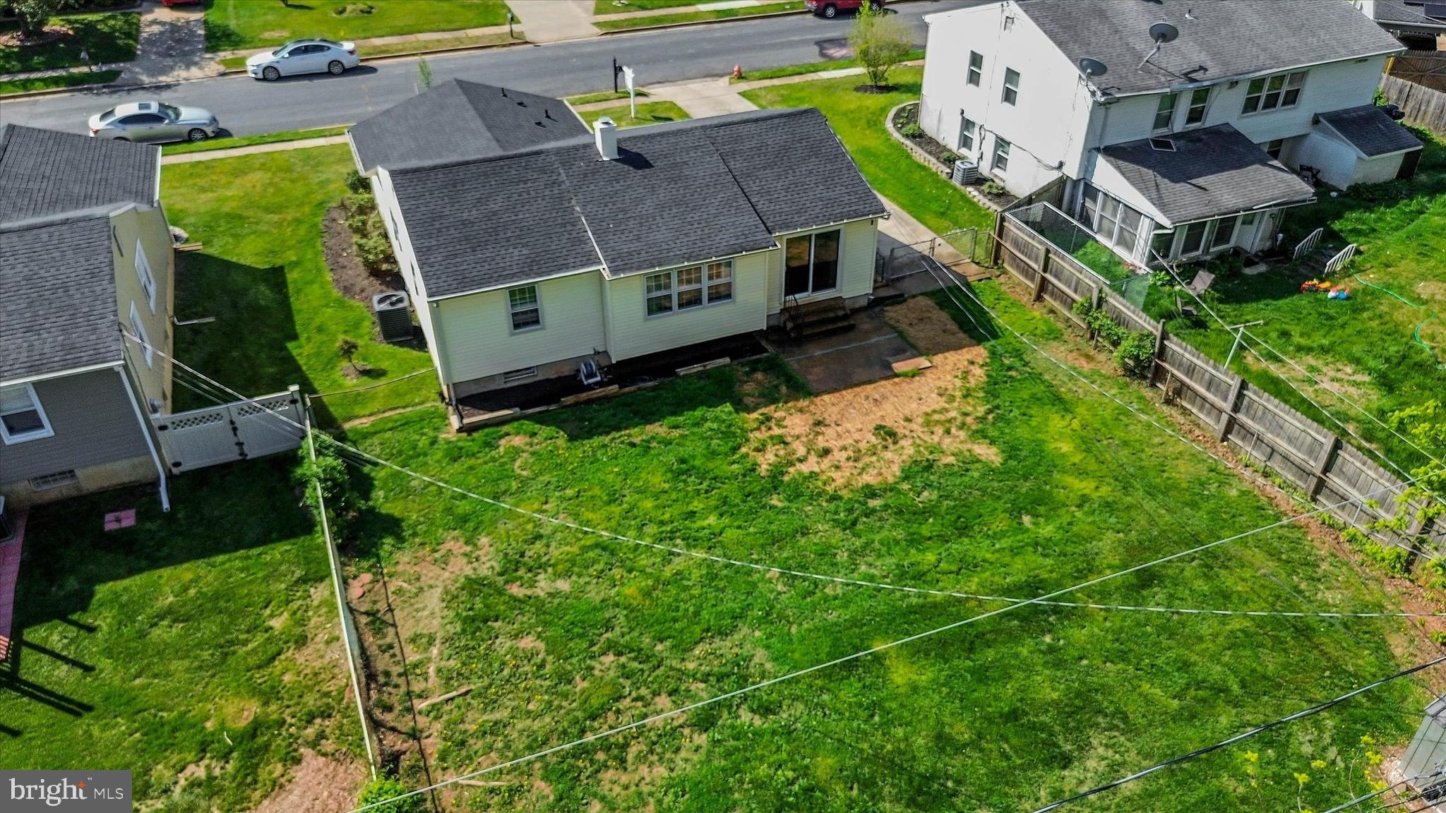 MAYFIELD - Residential