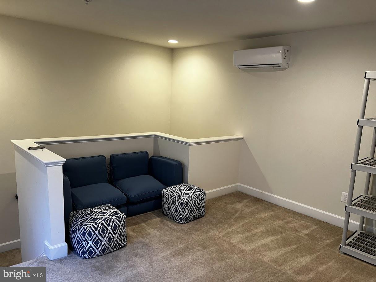 RIVERDALE PARK STATION - Residential Lease