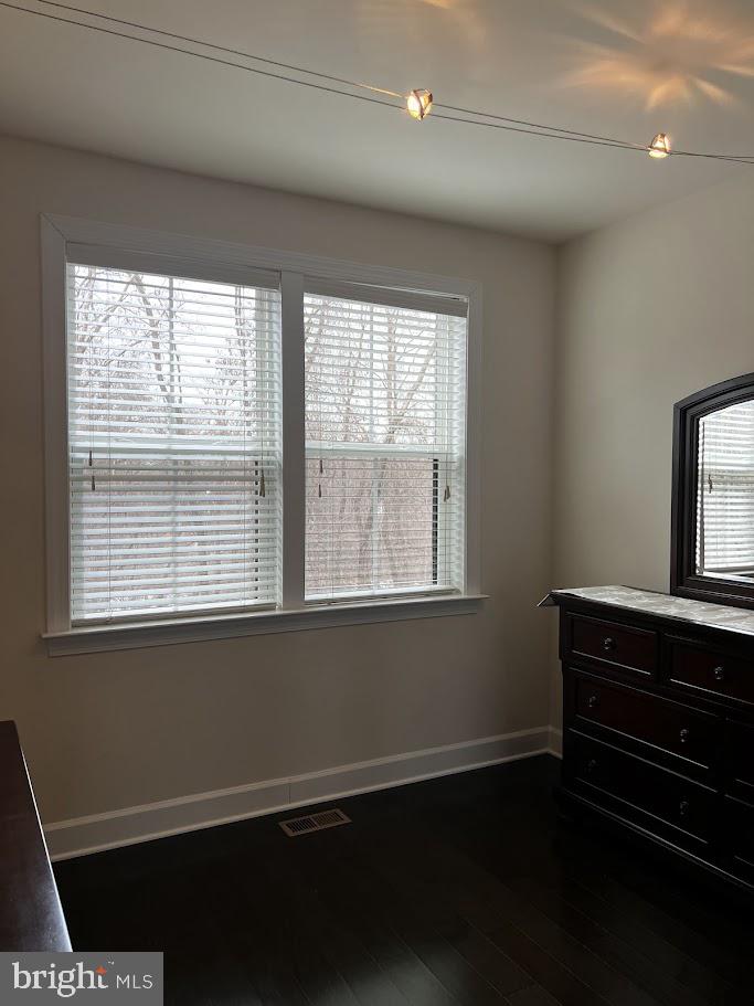 RIVERDALE PARK STATION - Residential Lease