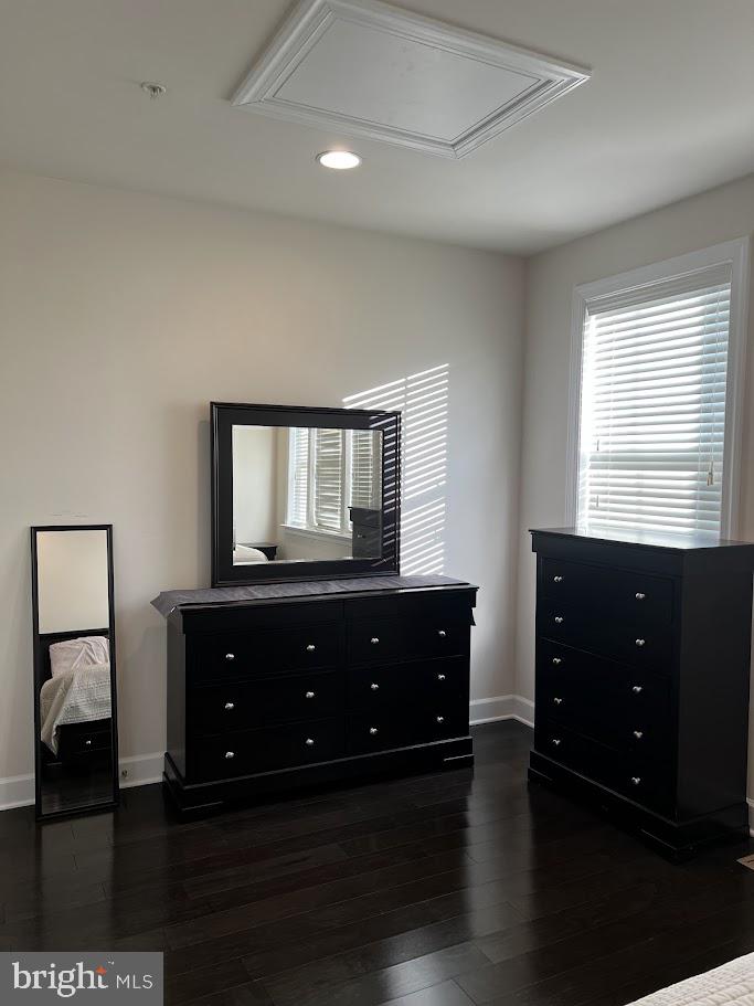 RIVERDALE PARK STATION - Residential Lease