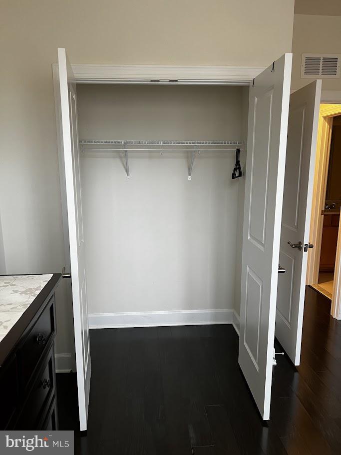 RIVERDALE PARK STATION - Residential Lease