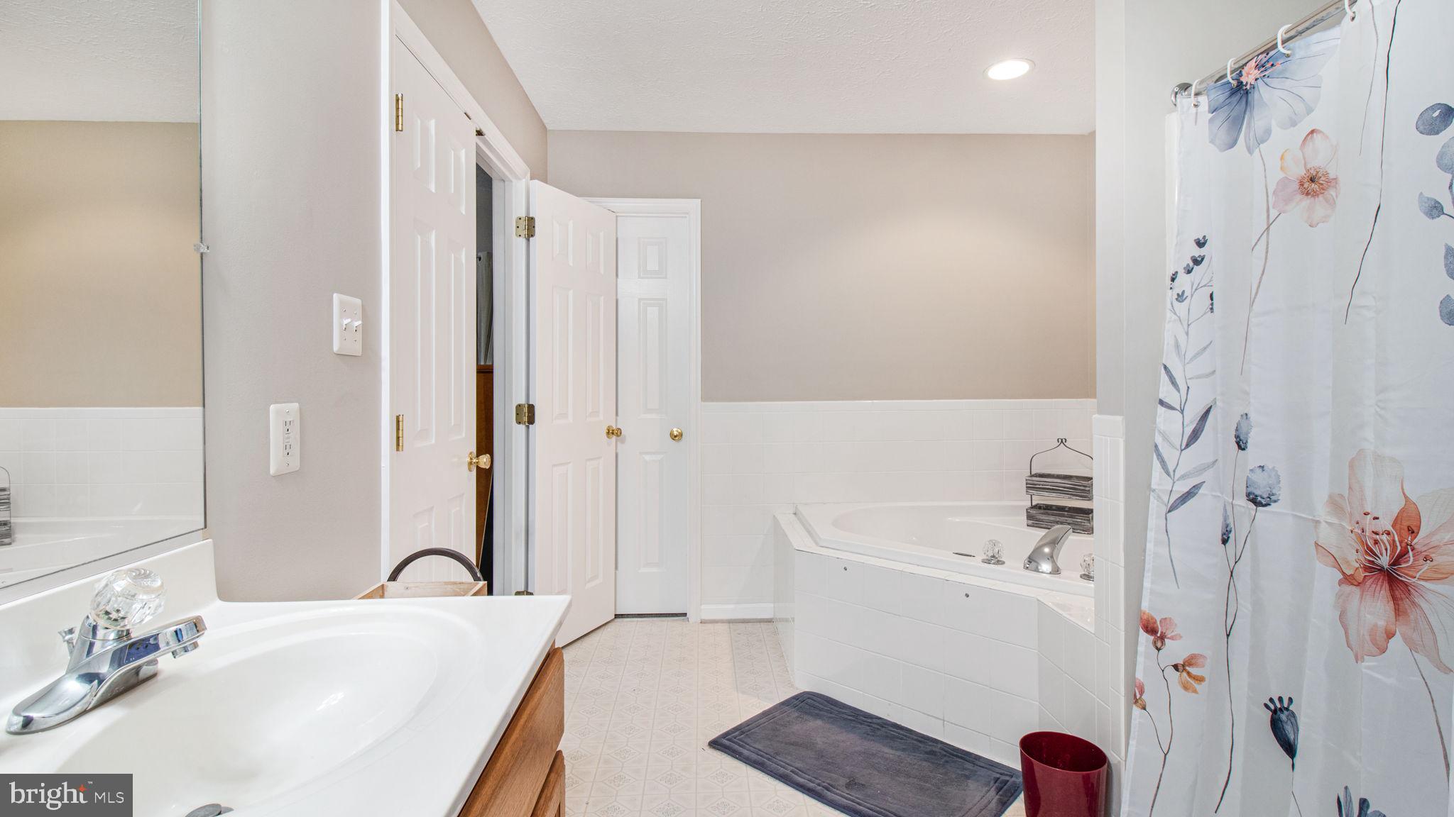 SCOUT'S TRAIL SUB - Residential