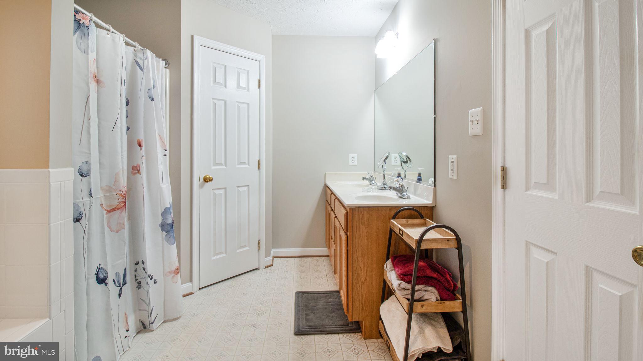 SCOUT'S TRAIL SUB - Residential