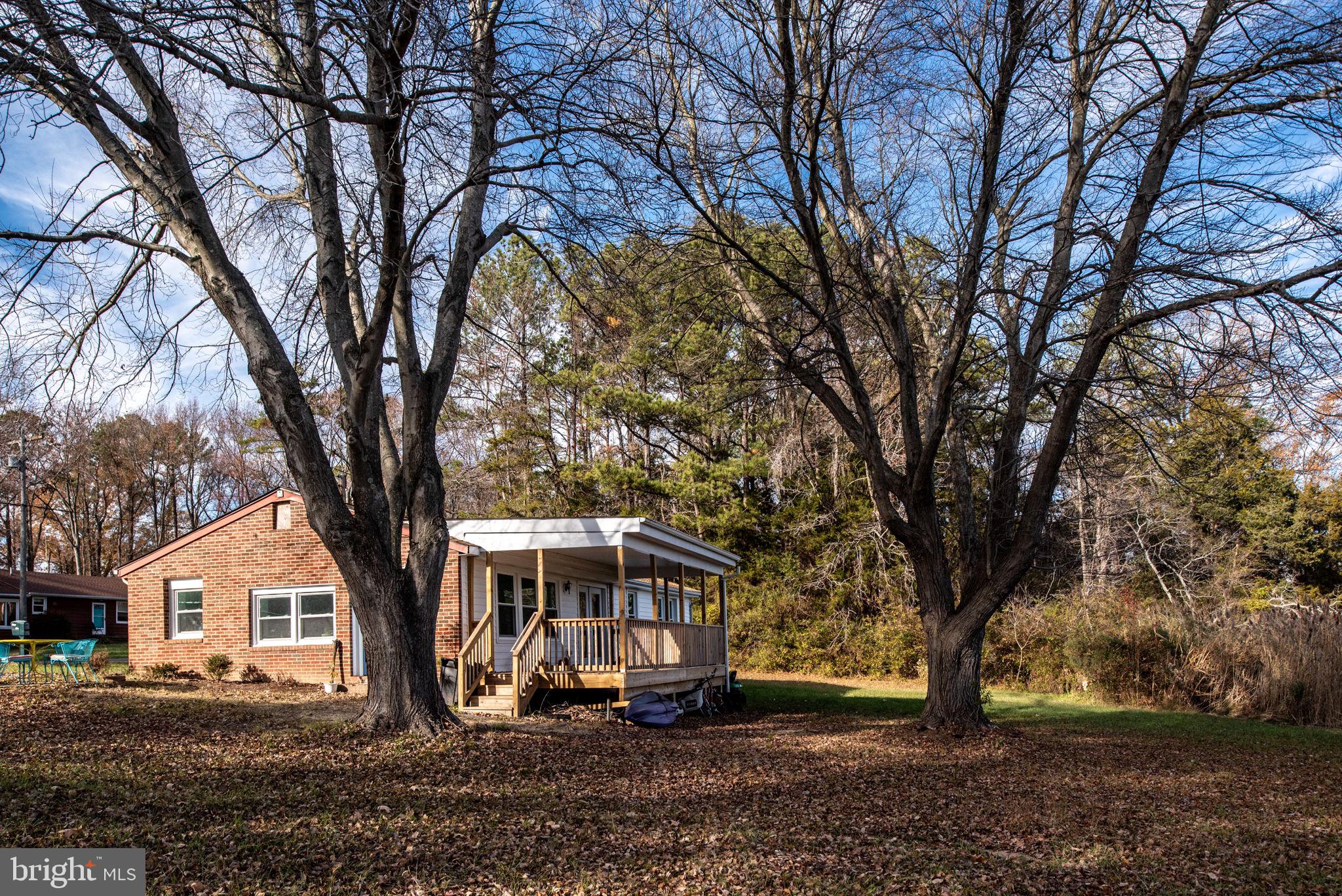 1058 SHORE DRIVE