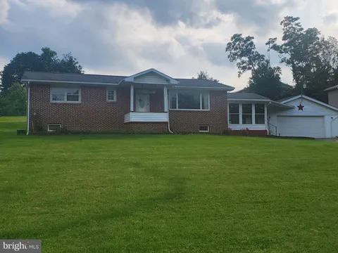 121 Hollen Road, Tyrone, PA MLS: PABR2015528