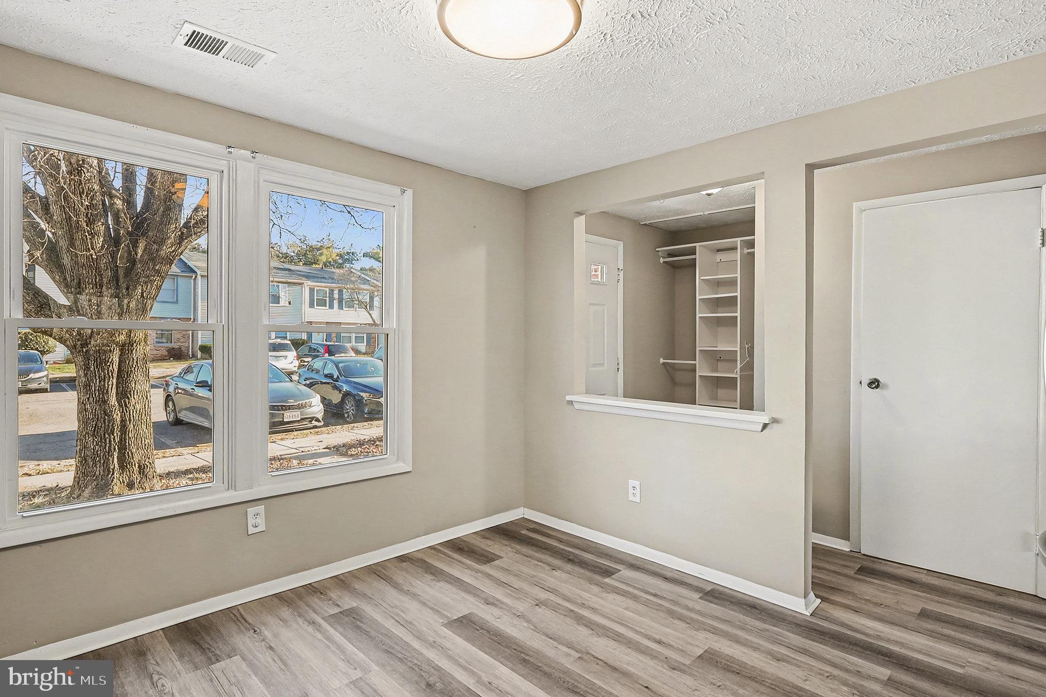 BANNERWOOD - Residential