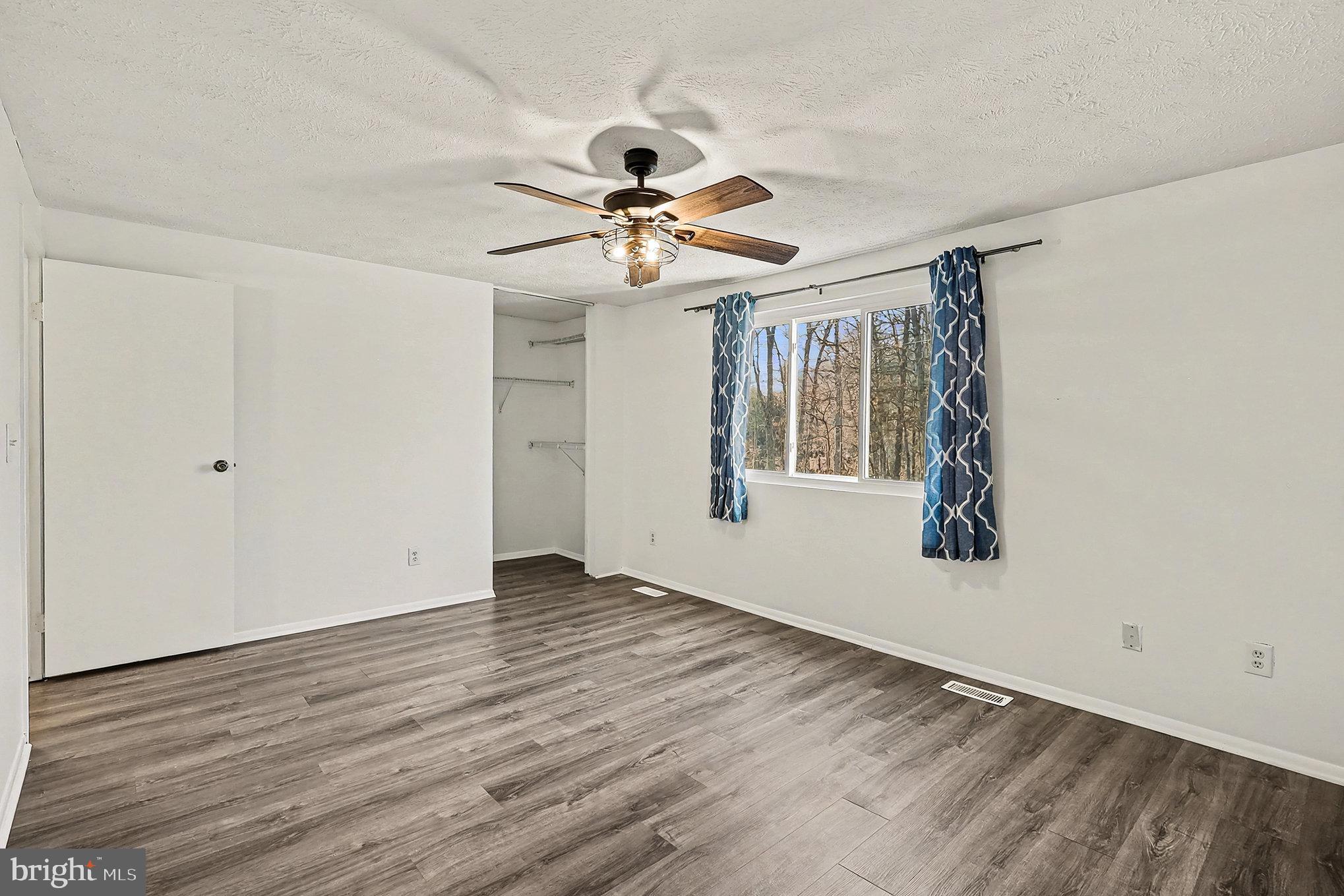 BANNERWOOD - Residential