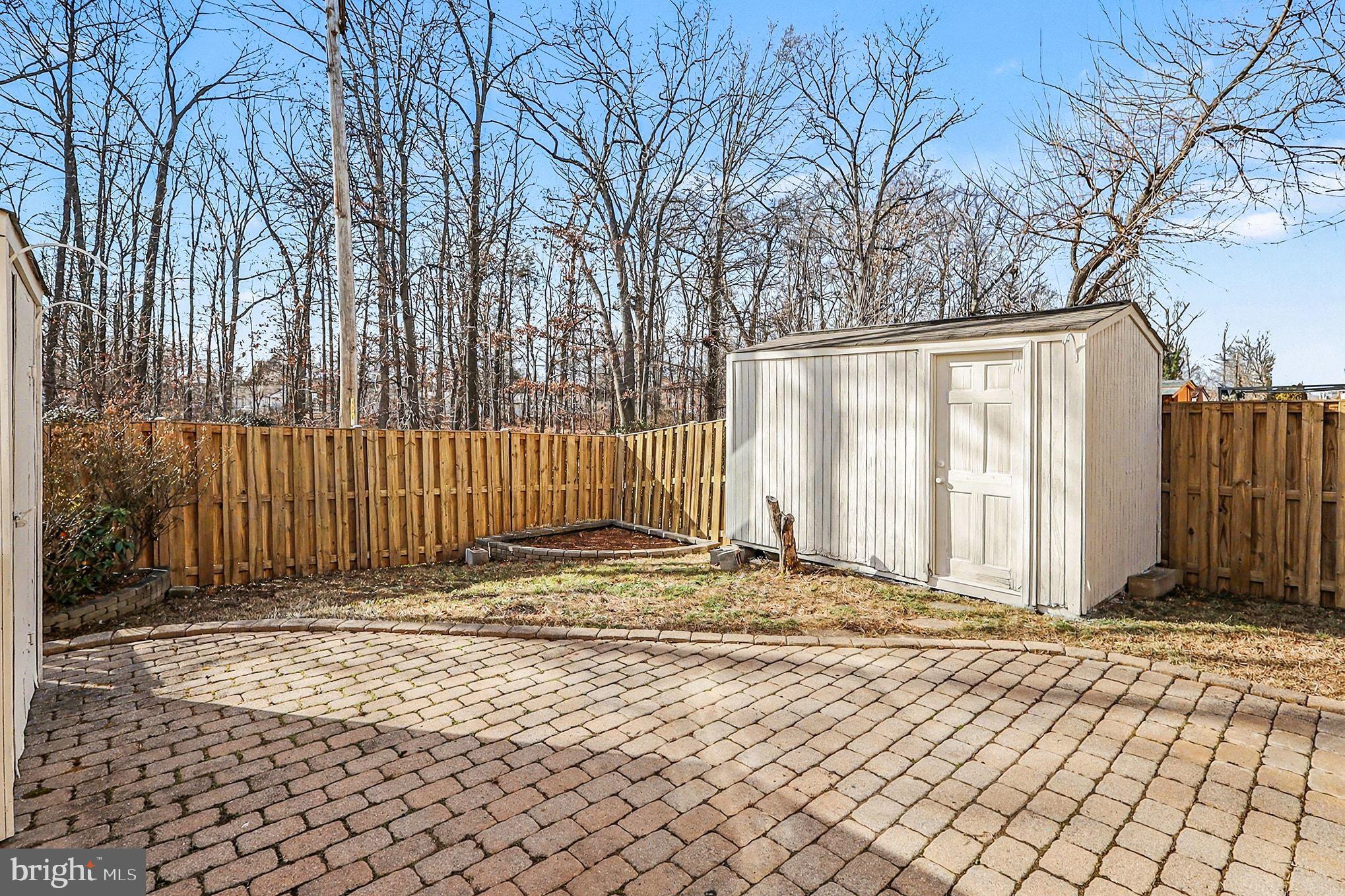 BANNERWOOD - Residential