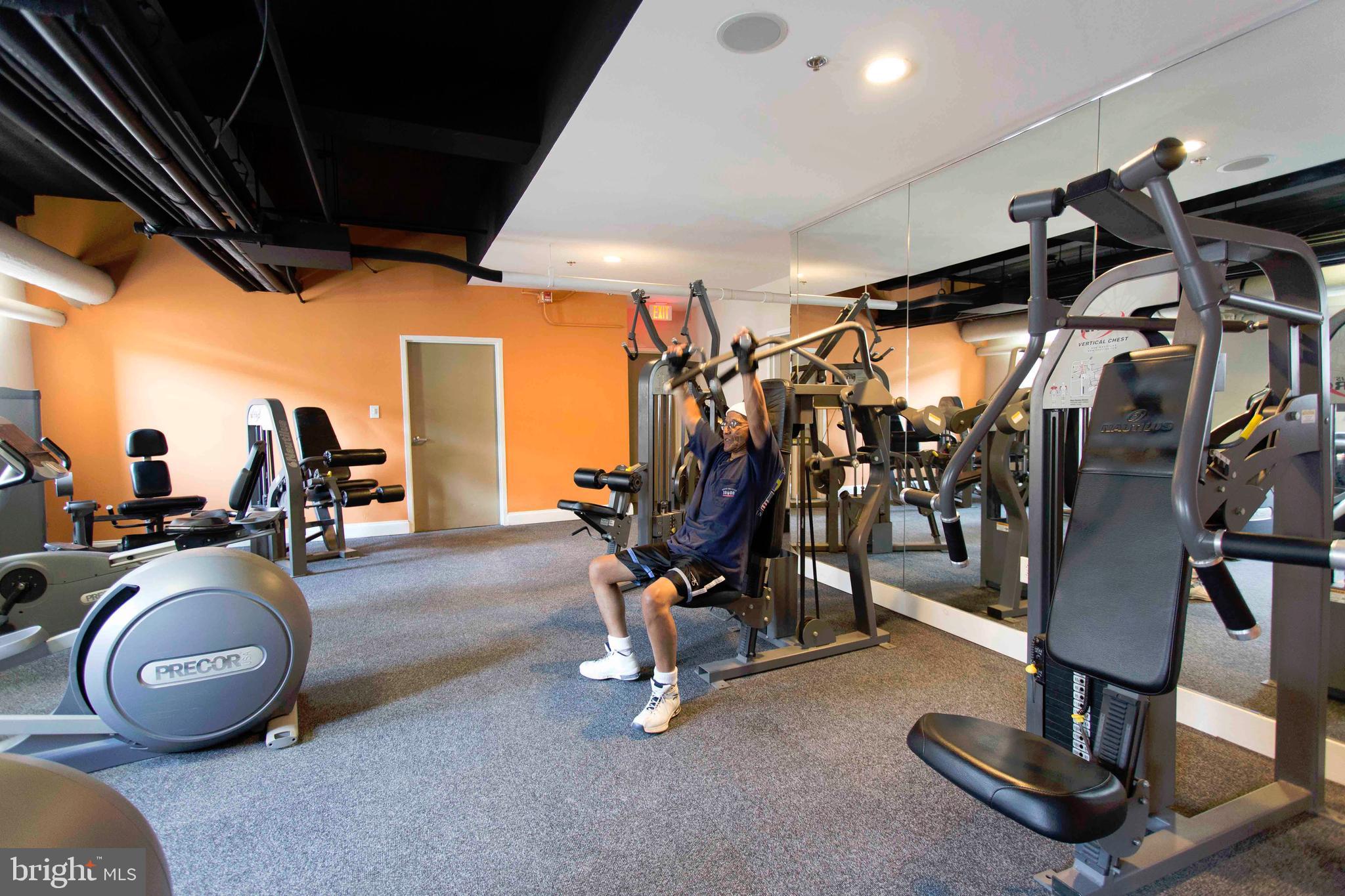 CENTER CITY - Residential Lease