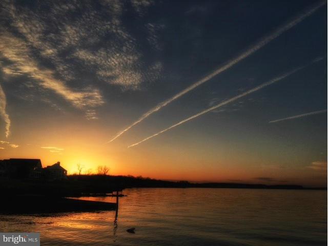 POTOMAC LANDING - Land