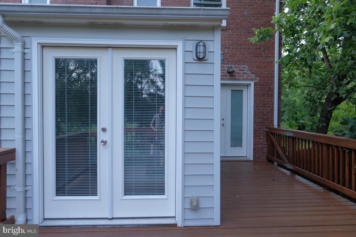 FRAVELS BALLSTON - Residential Lease