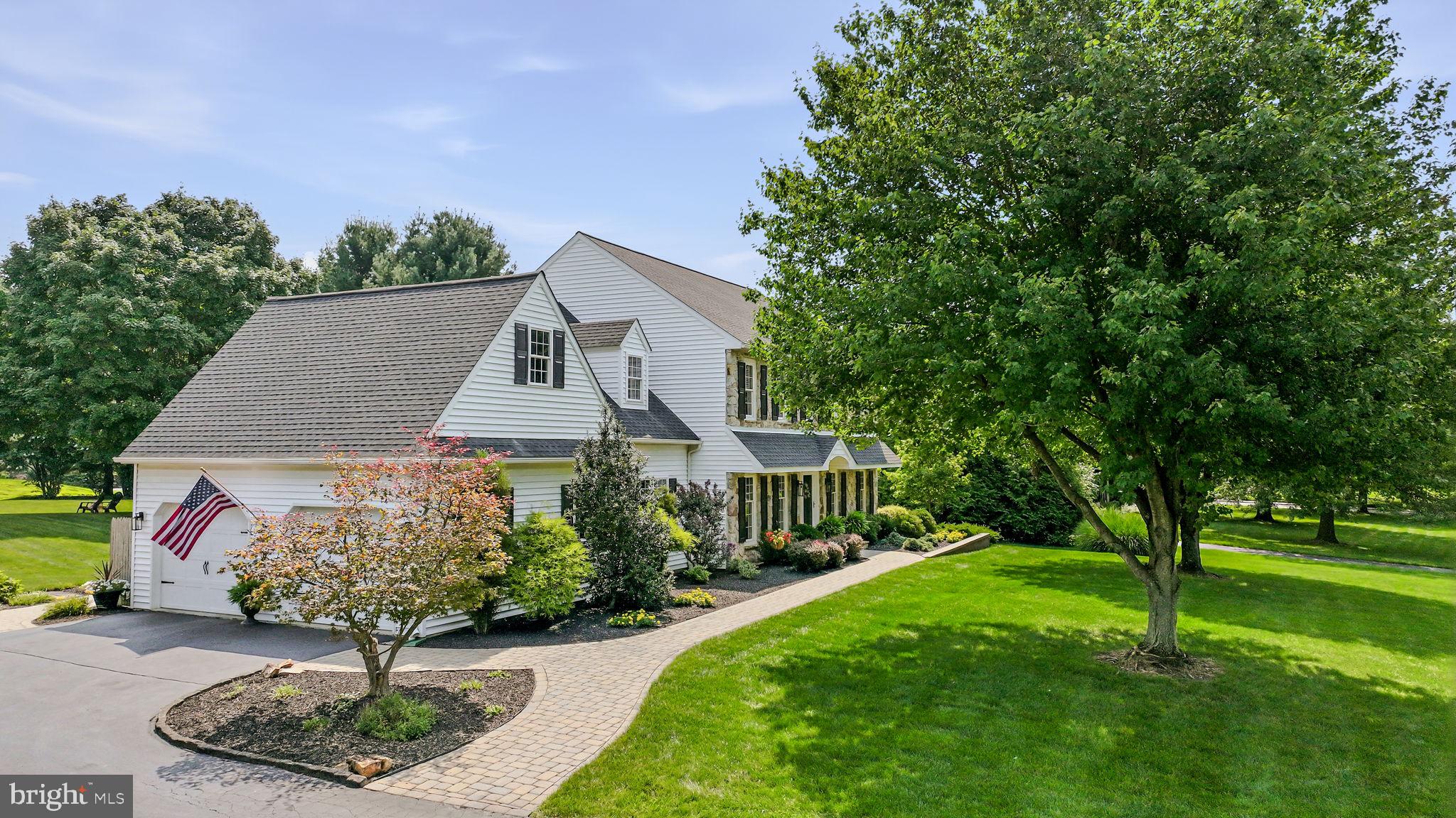 118 STONEGATE DRIVE