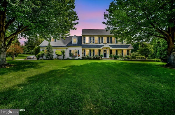 118 STONEGATE DR, LANDENBERG, PA 19350 - Image 94907f7e7c17fa4d172f9a33d7f2bbf7/3757054107