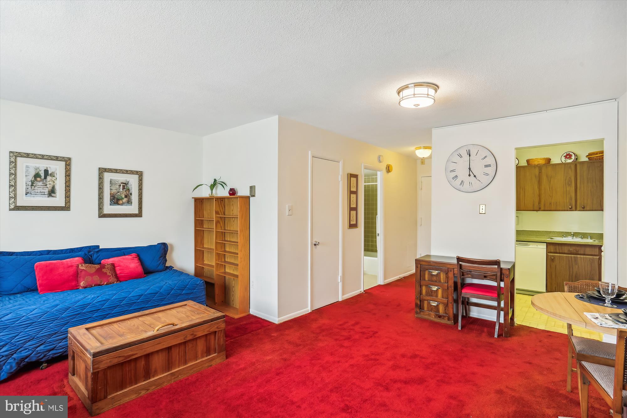 UNIVERSITY TOWERS CODM - Residential