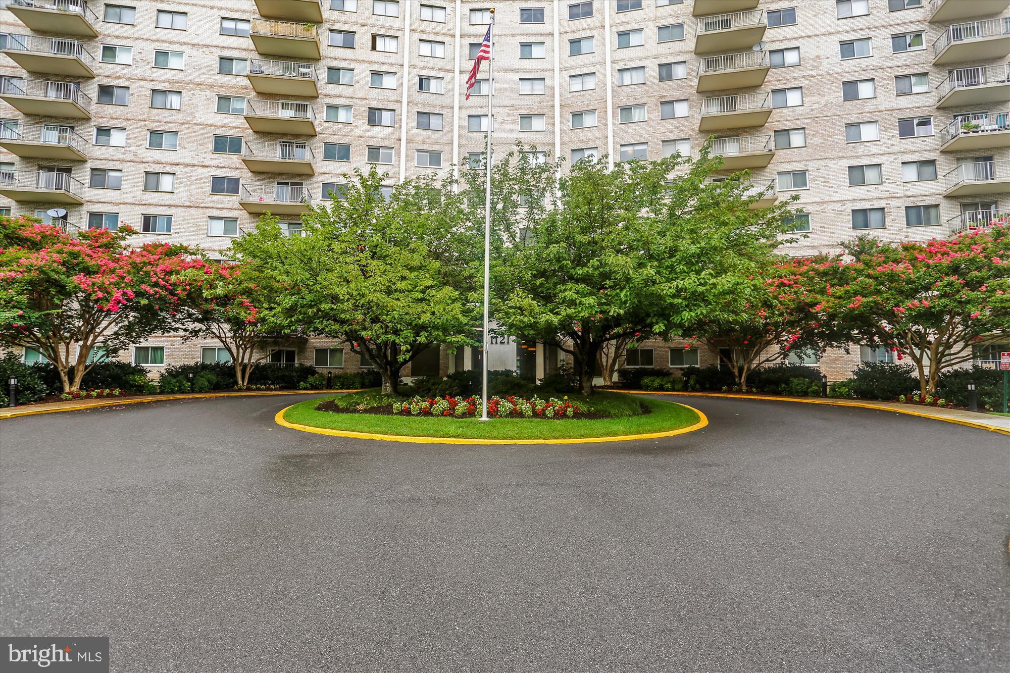 UNIVERSITY TOWERS CODM - Residential