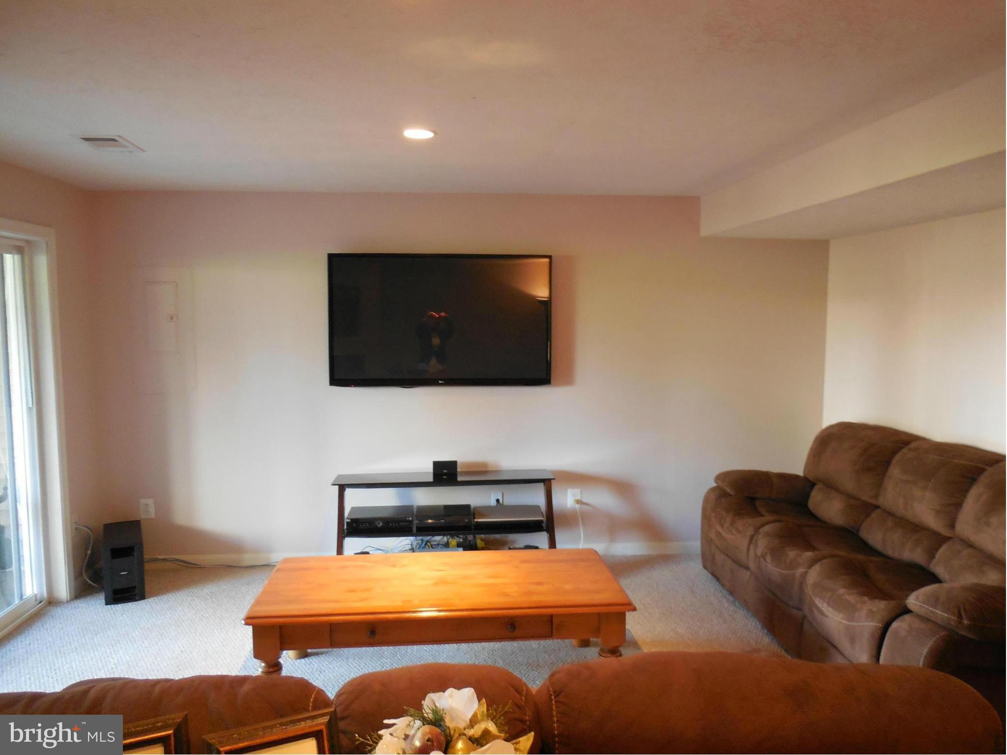 RIDGELEIGH - Residential