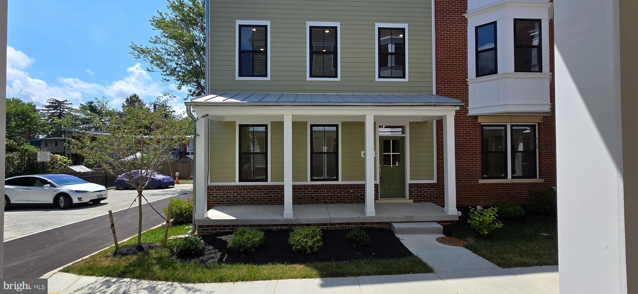 DOWNTOWN FREDERICK - Residential Lease