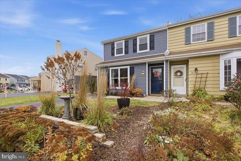 56 DEWSBURY LANE QUAKERTOWN PA 18951