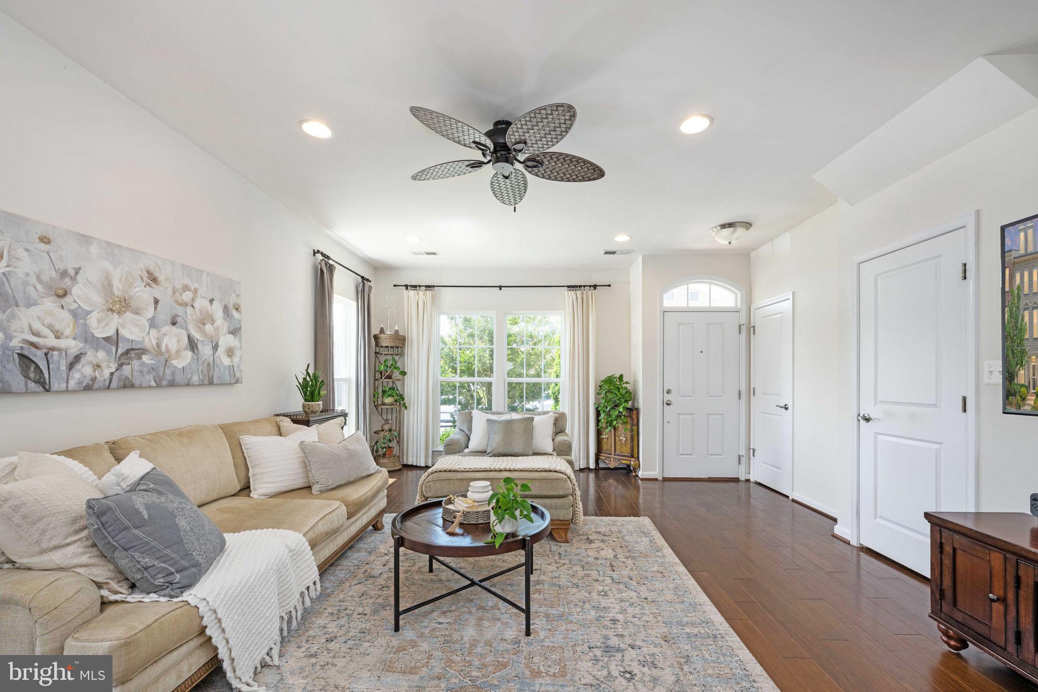 865 BASSWOOD DRIVE
