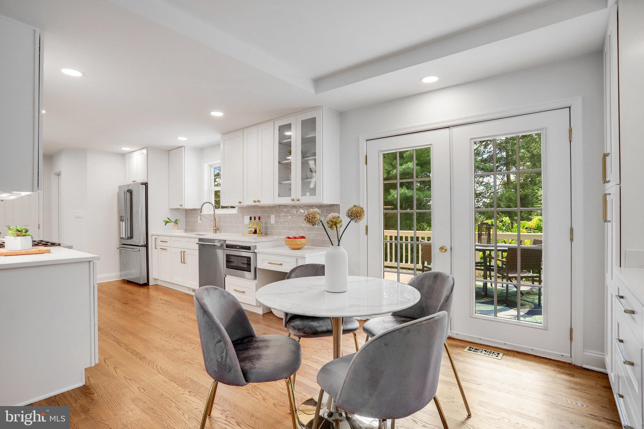 BETHESDA OUTSIDE - Residential