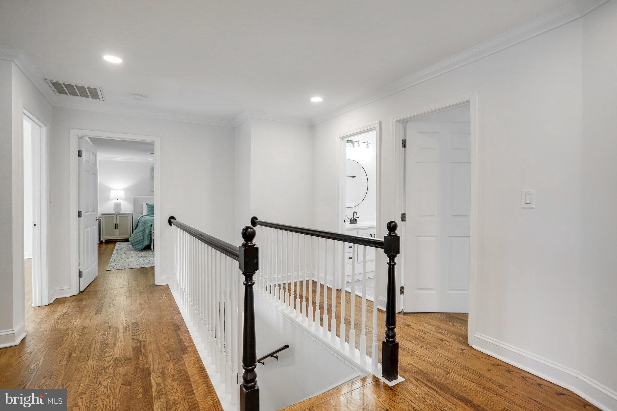 BETHESDA OUTSIDE - Residential