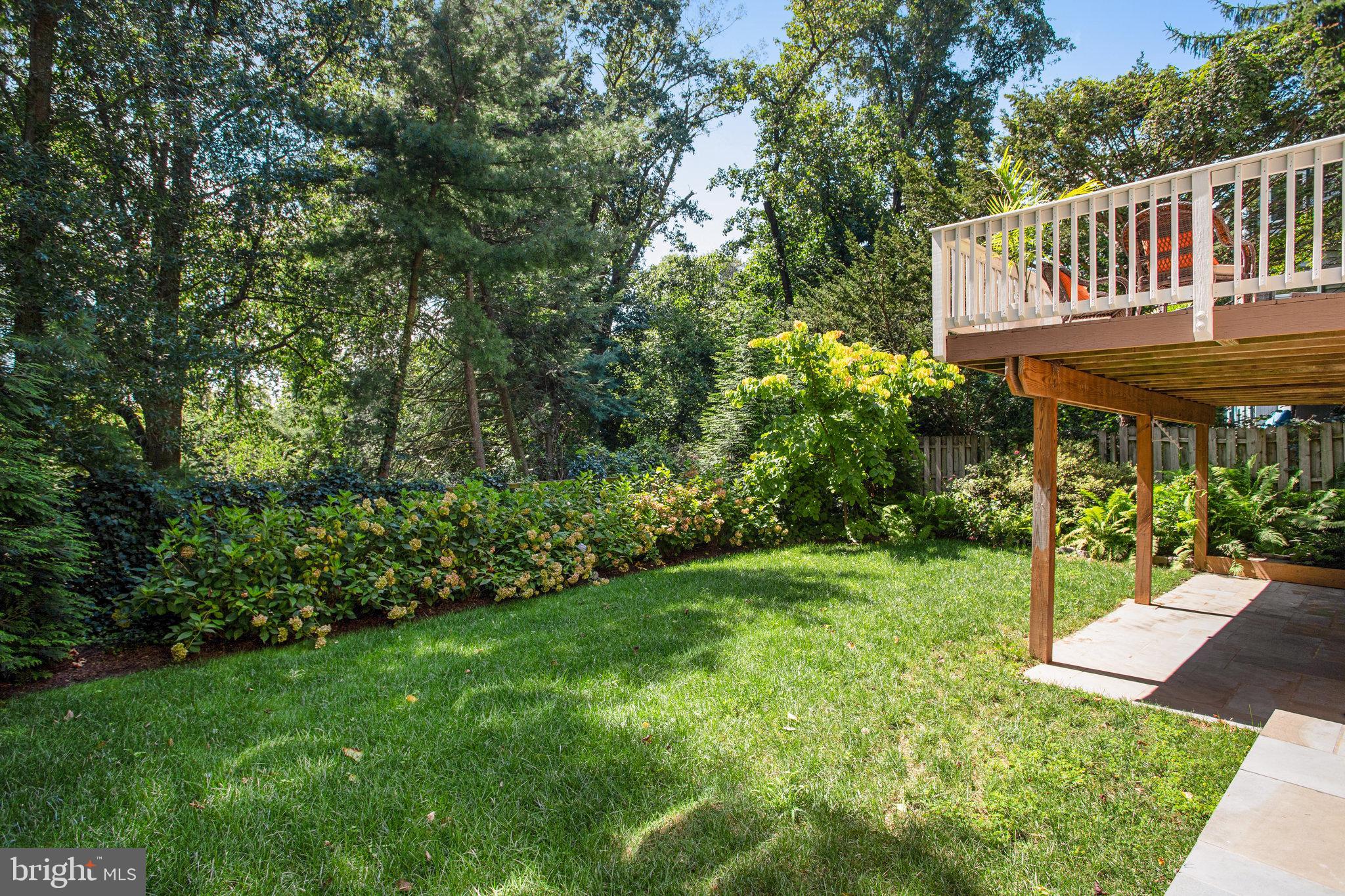 BETHESDA OUTSIDE - Residential