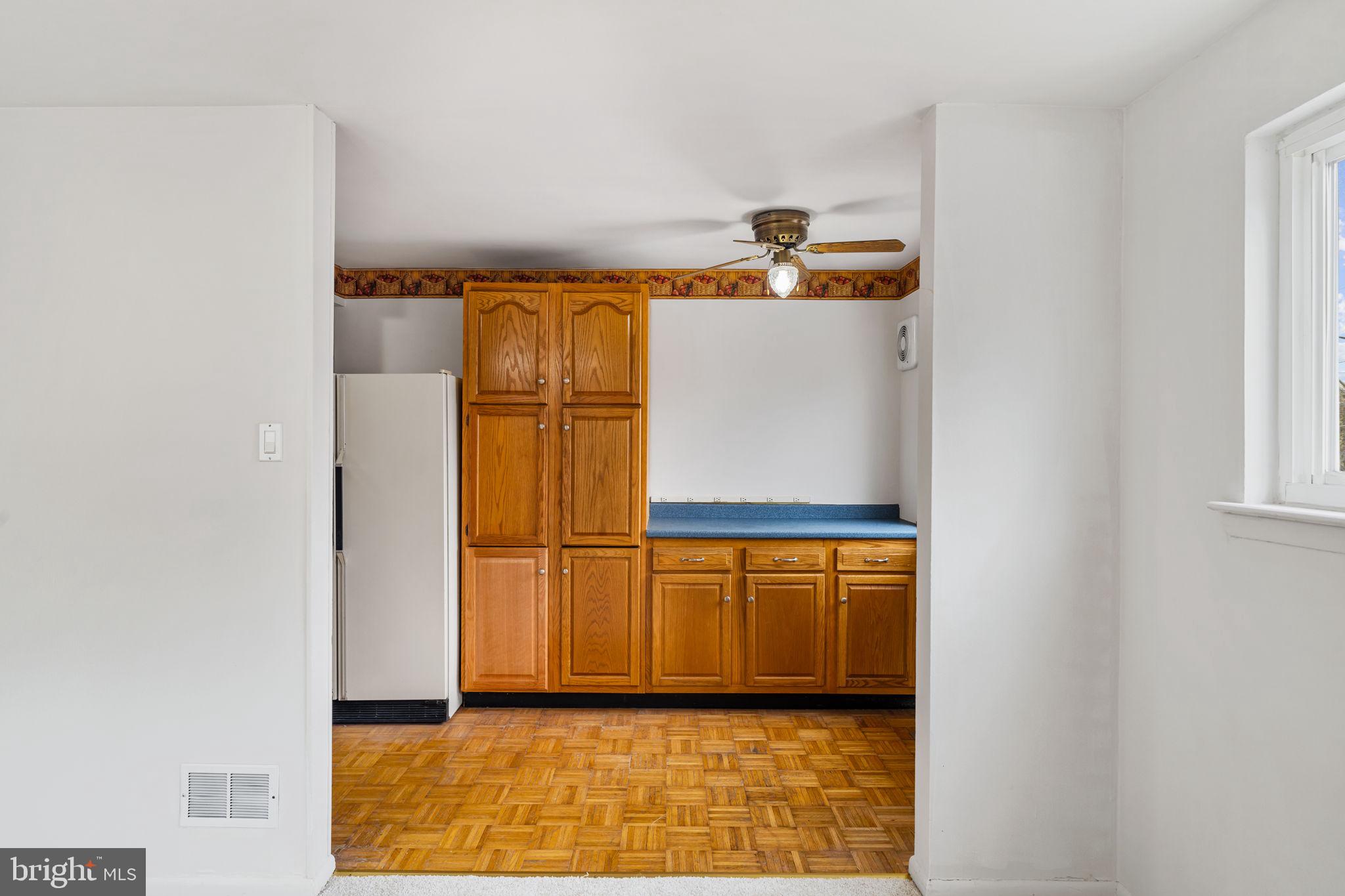 WEDGEWOOD - Residential