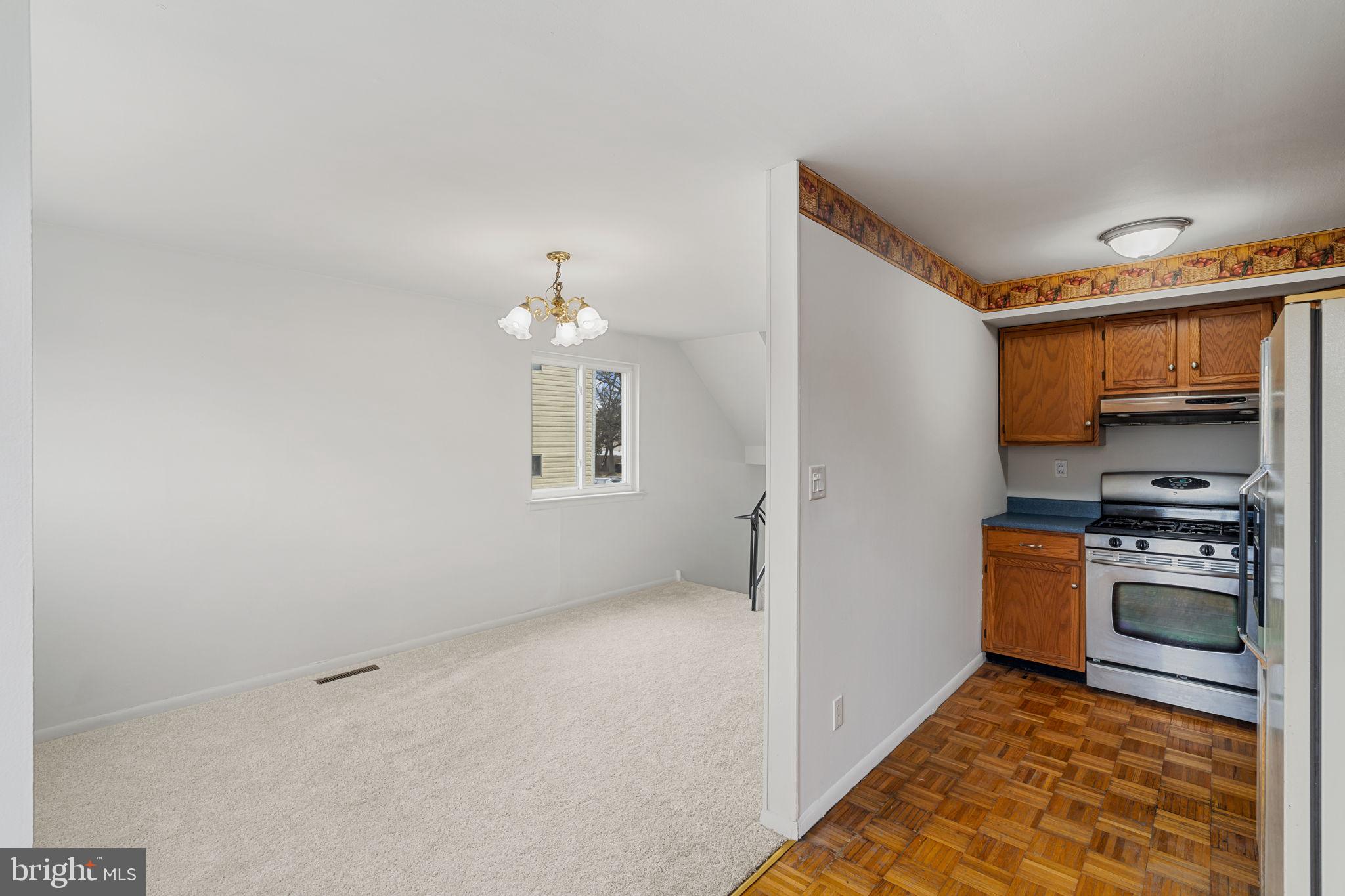 WEDGEWOOD - Residential