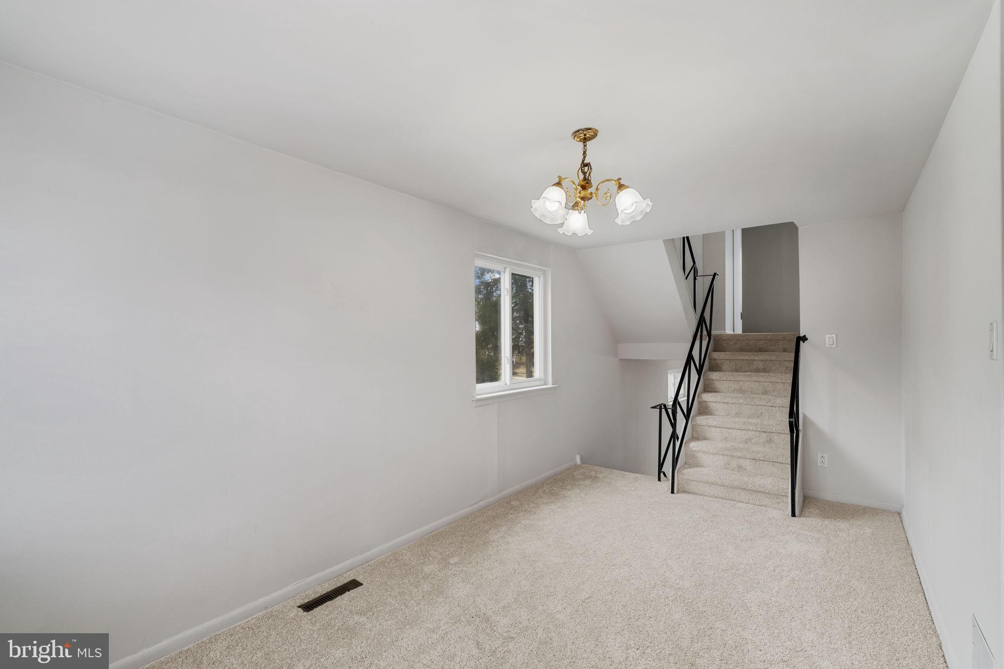 WEDGEWOOD - Residential