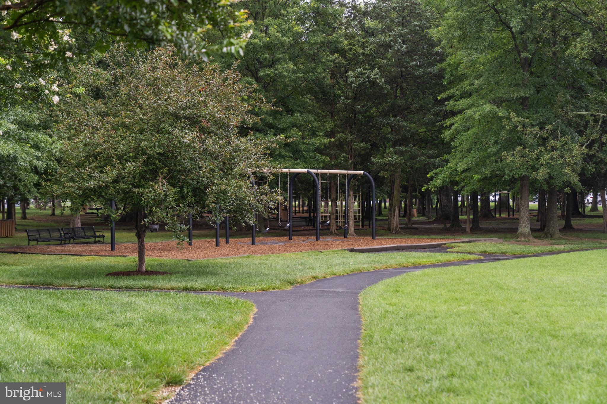 BRAMBLETON LANDBAY - Residential