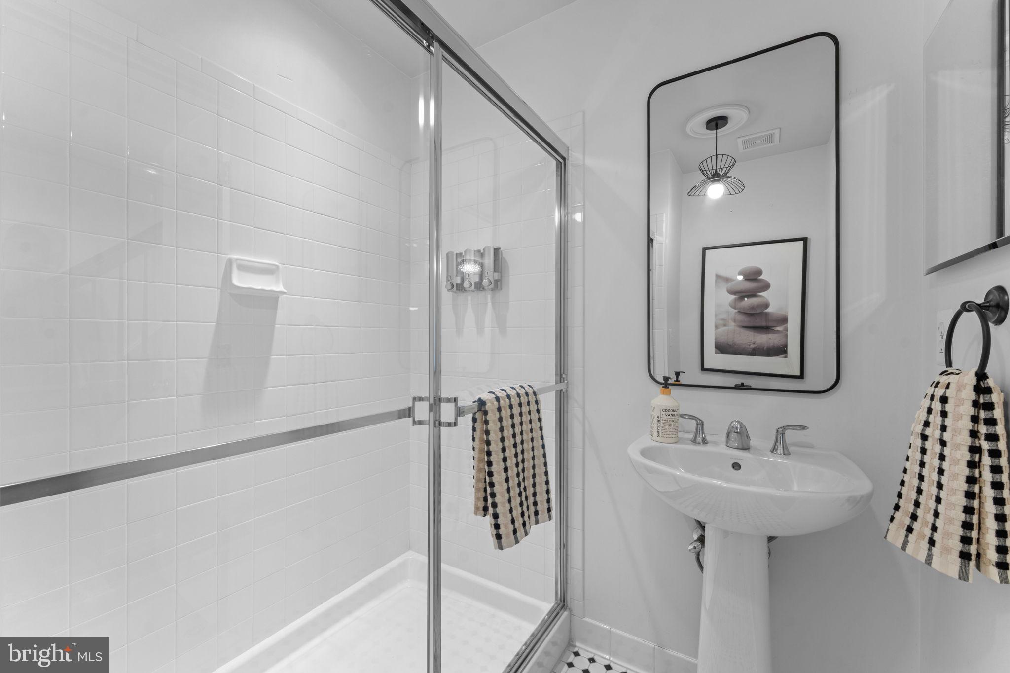 BRAMBLETON LANDBAY - Residential