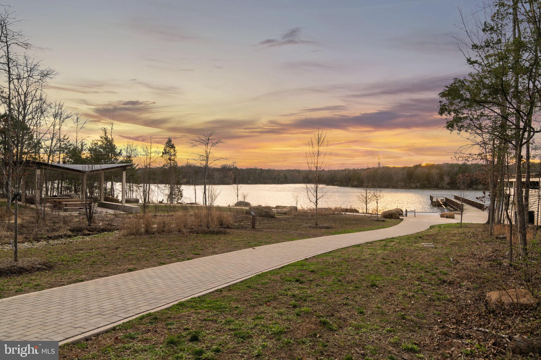 BRAMBLETON LANDBAY - Residential