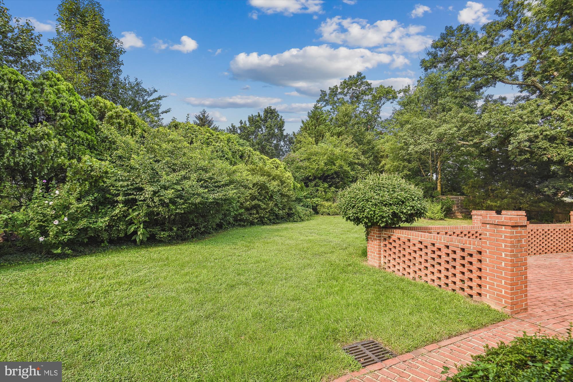 SEMINARY HILL ESTATES - Residential