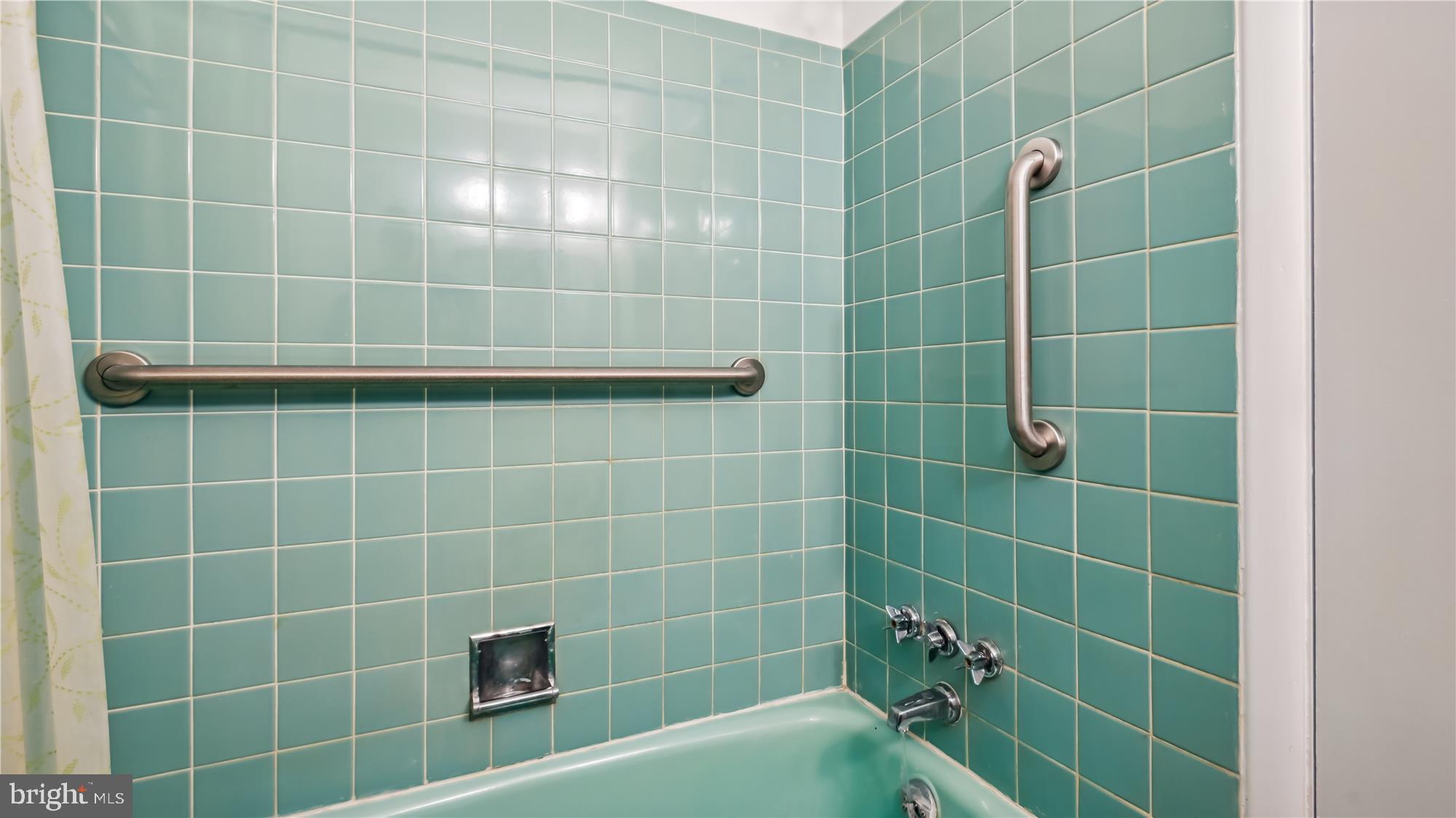 SEMINARY HILL ESTATES - Residential