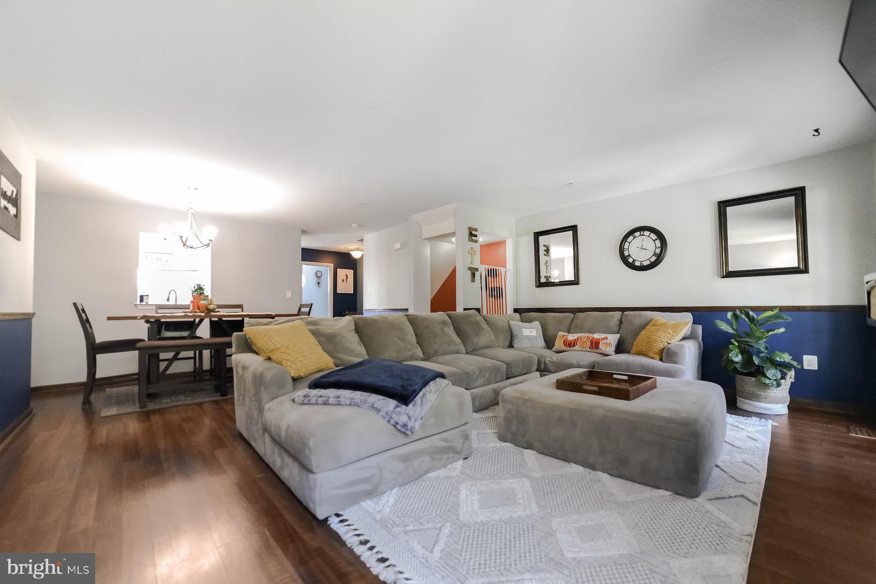 CHAPLINE PLACE - Residential